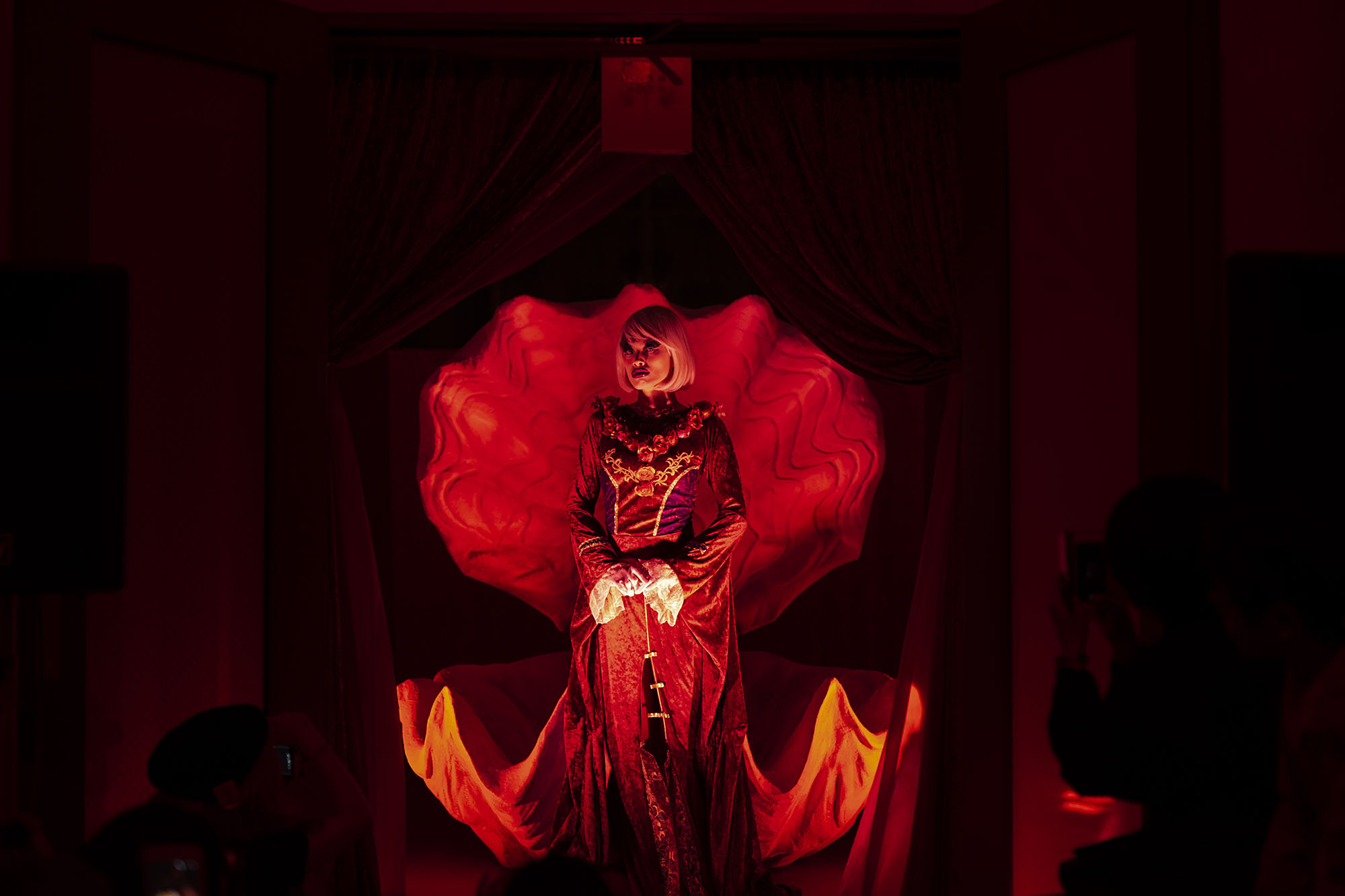 RED ROOM #3 Red Room #3 美術・アート企画 アートプロジェクト パフォーマンス ディレクション・プロデュース オフソサエティ 長田哲征